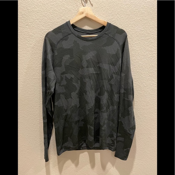 lululemon athletica Other - Lululemon Men’s Training Vent Tech Long Sleeves